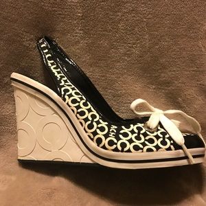 Coach black & white wedges